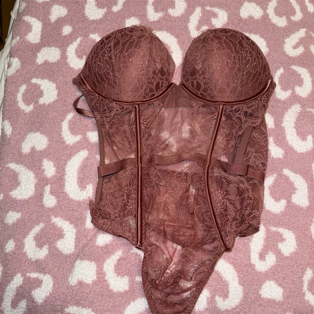 Victoria's Secret Lace Bustier in Pink